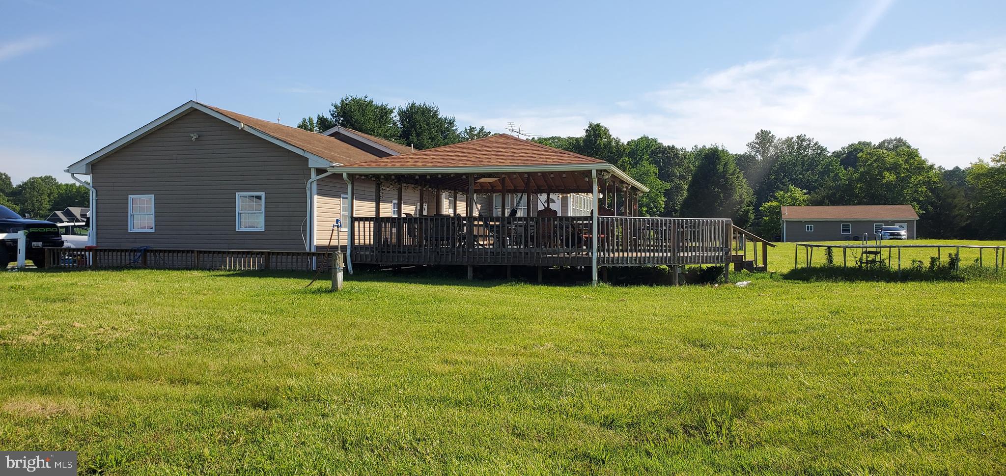 Real estate listing preview #4