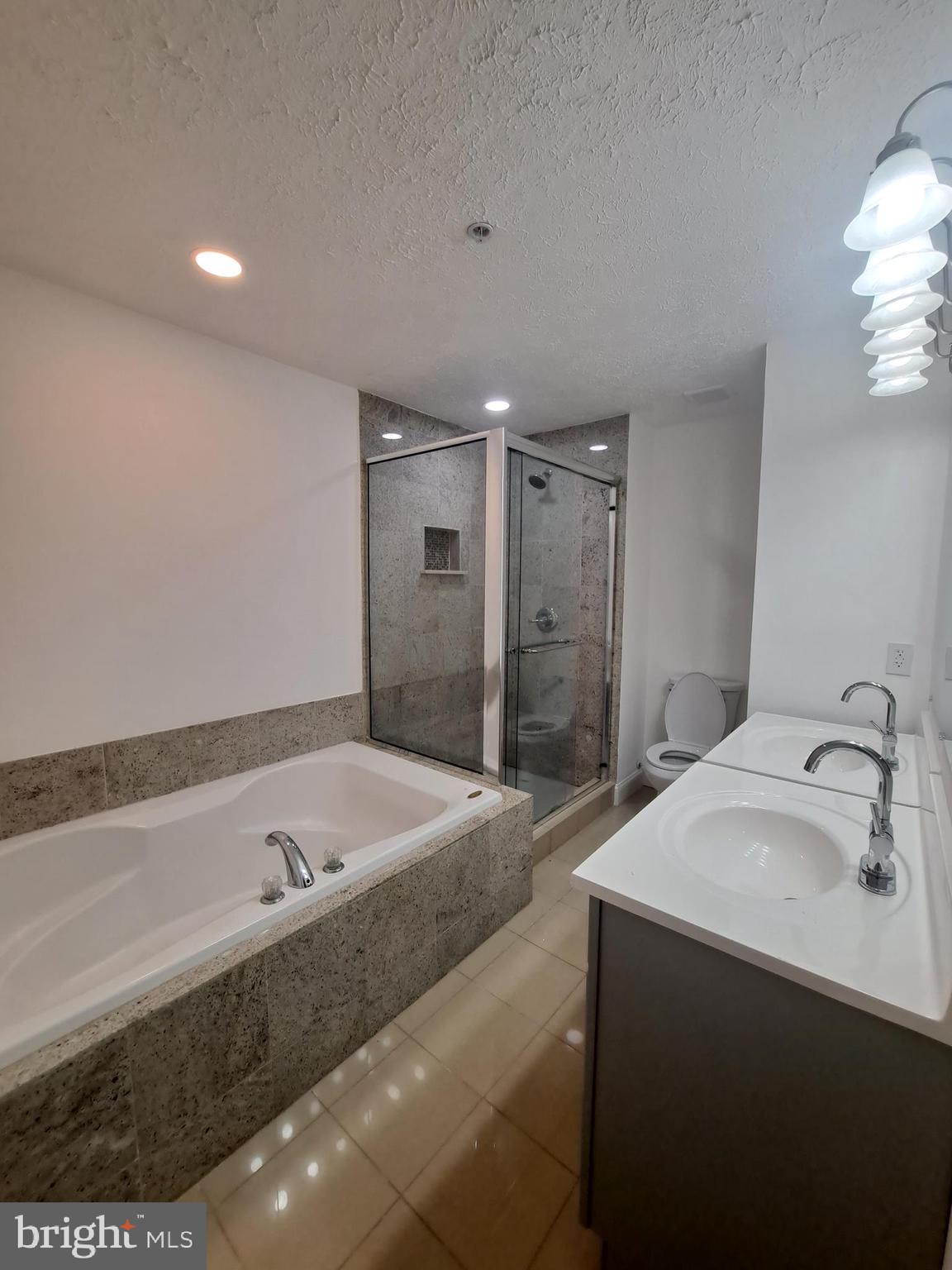 Real estate listing preview #35