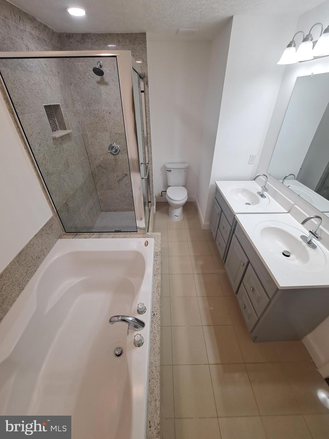 Real estate listing preview #29