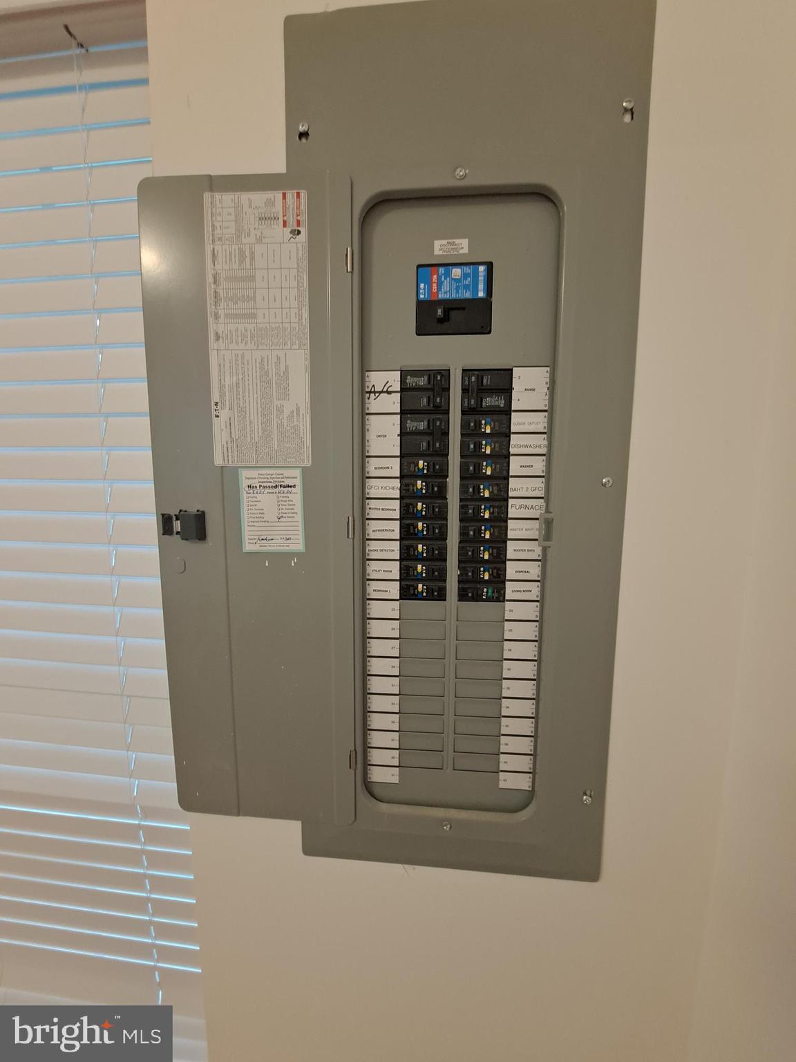 Real estate listing preview #14