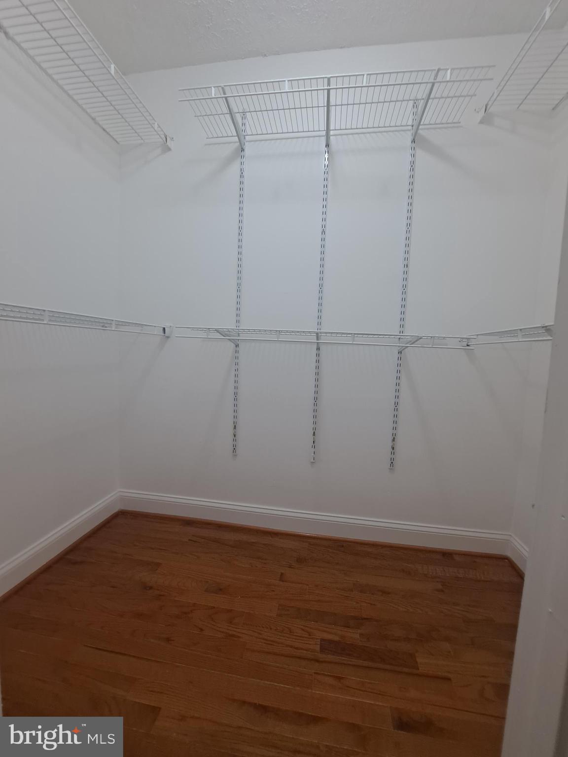 Real estate listing preview #34