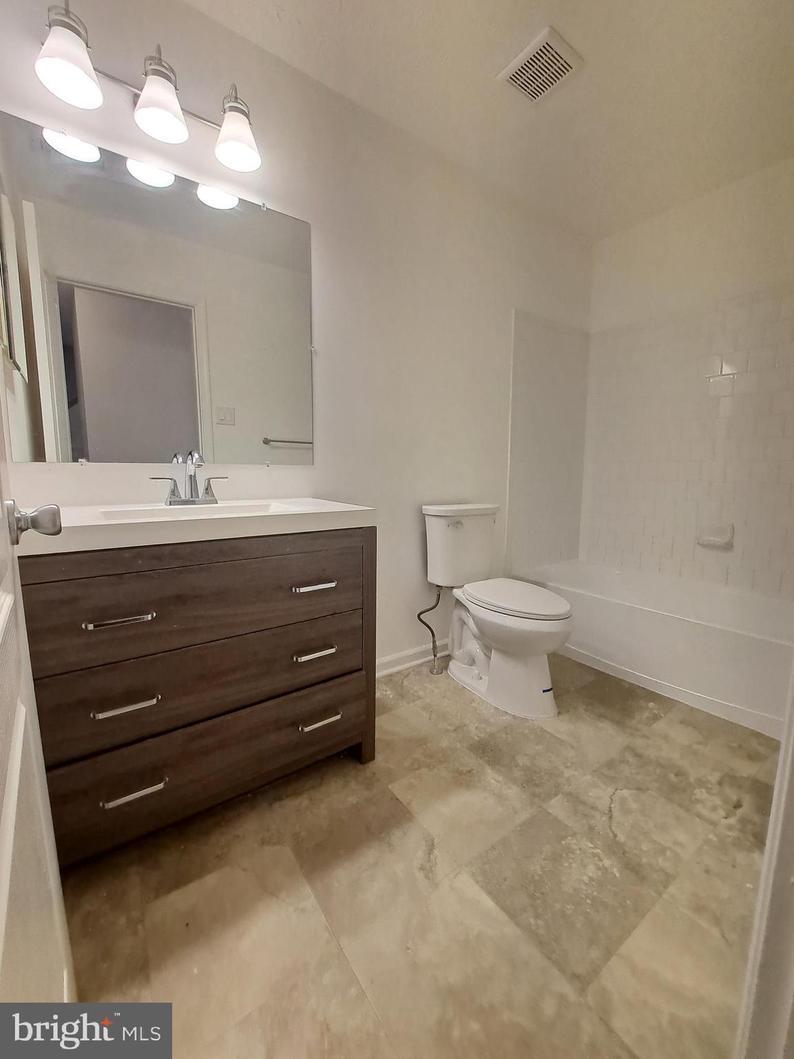 Real estate listing preview #20