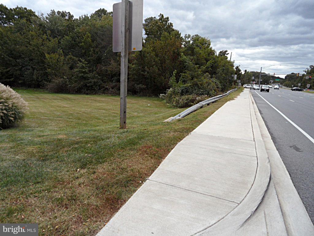 Real estate listing preview #6