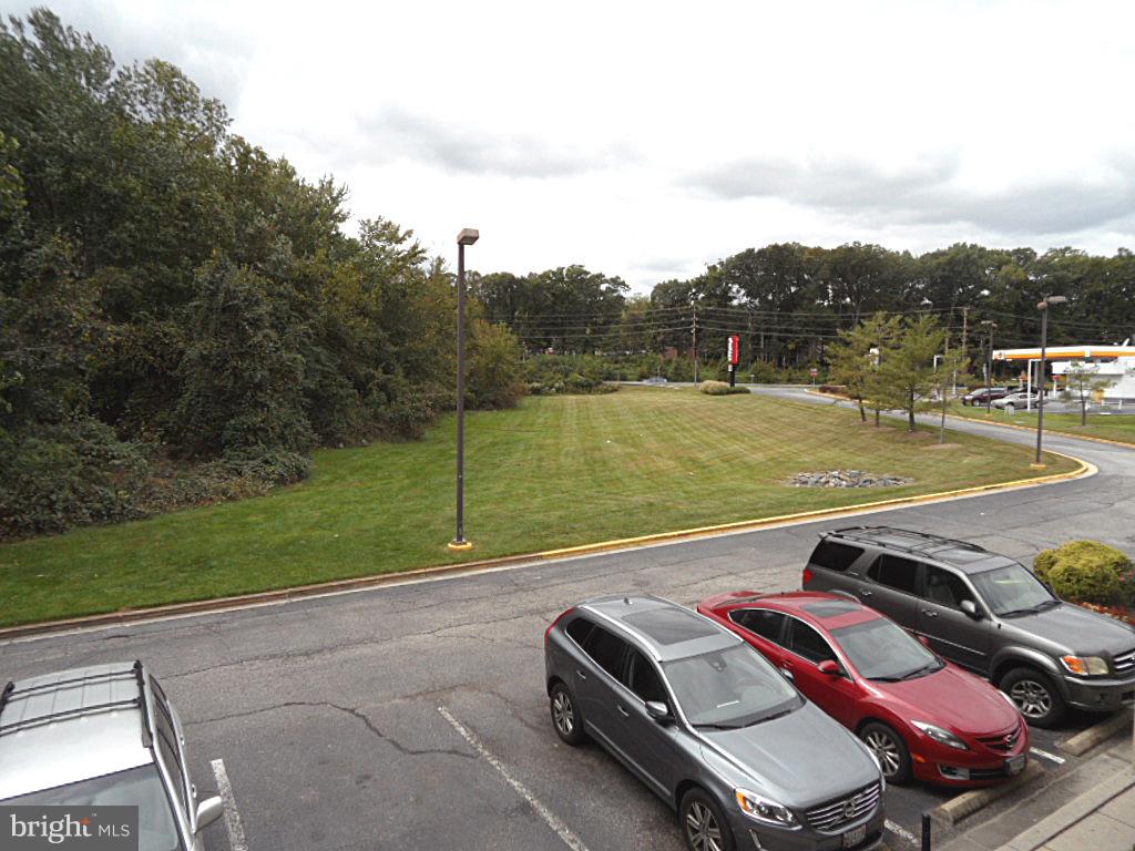 Real estate listing preview #12