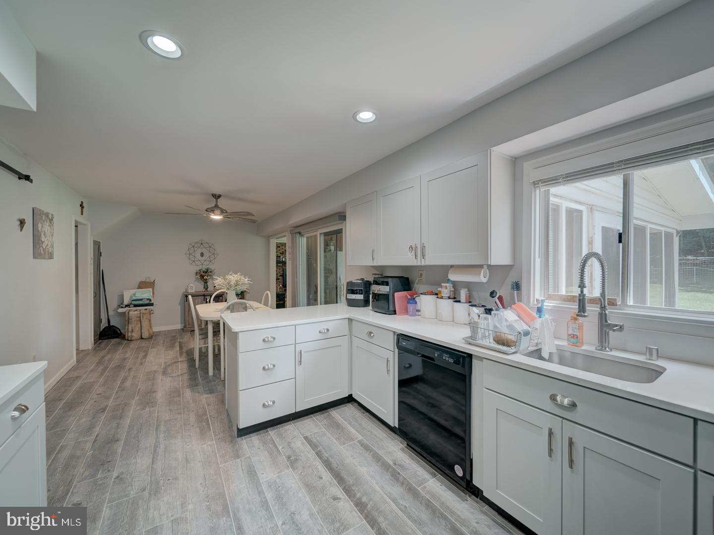 Real estate listing preview #21