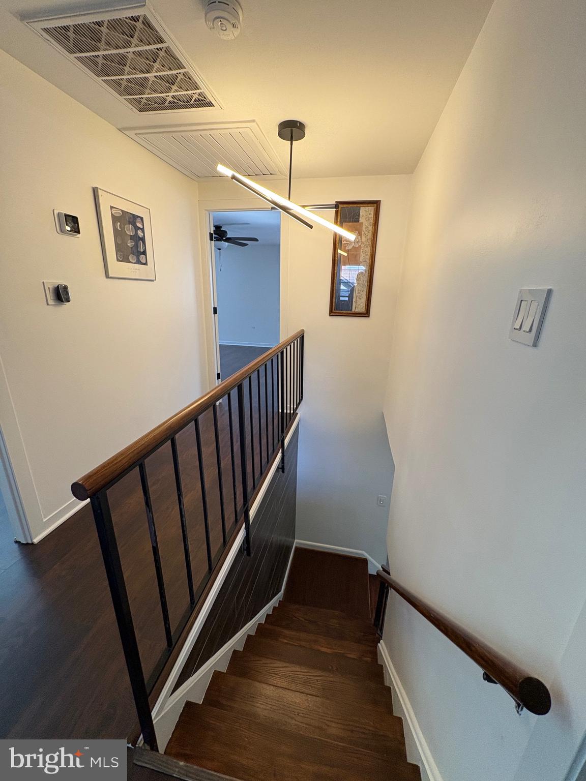 Real estate listing preview #10