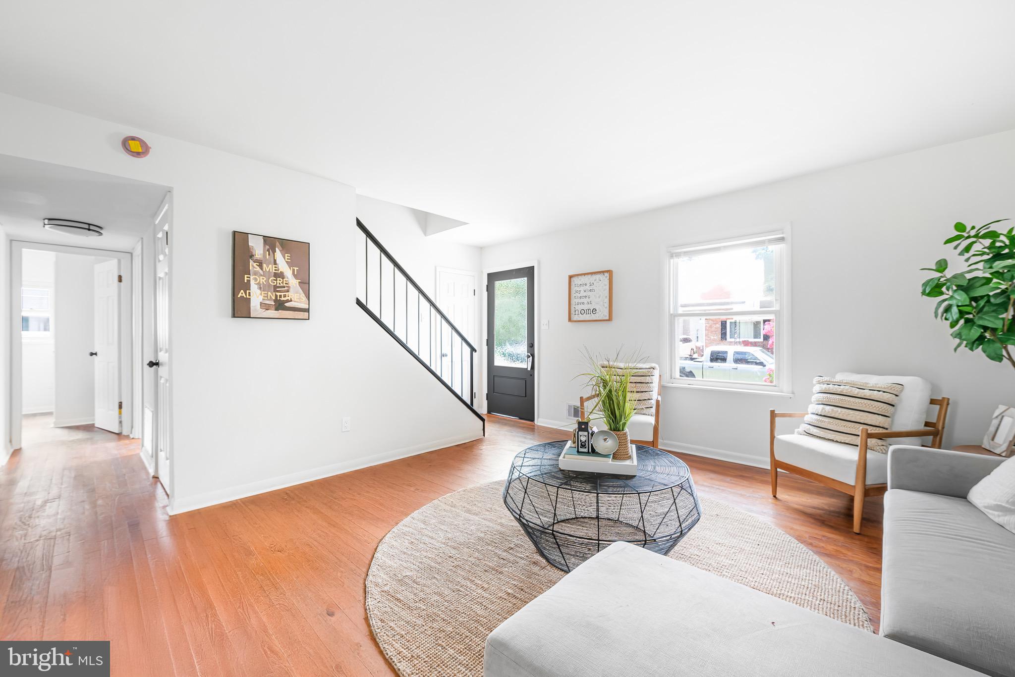 Real estate listing preview #5