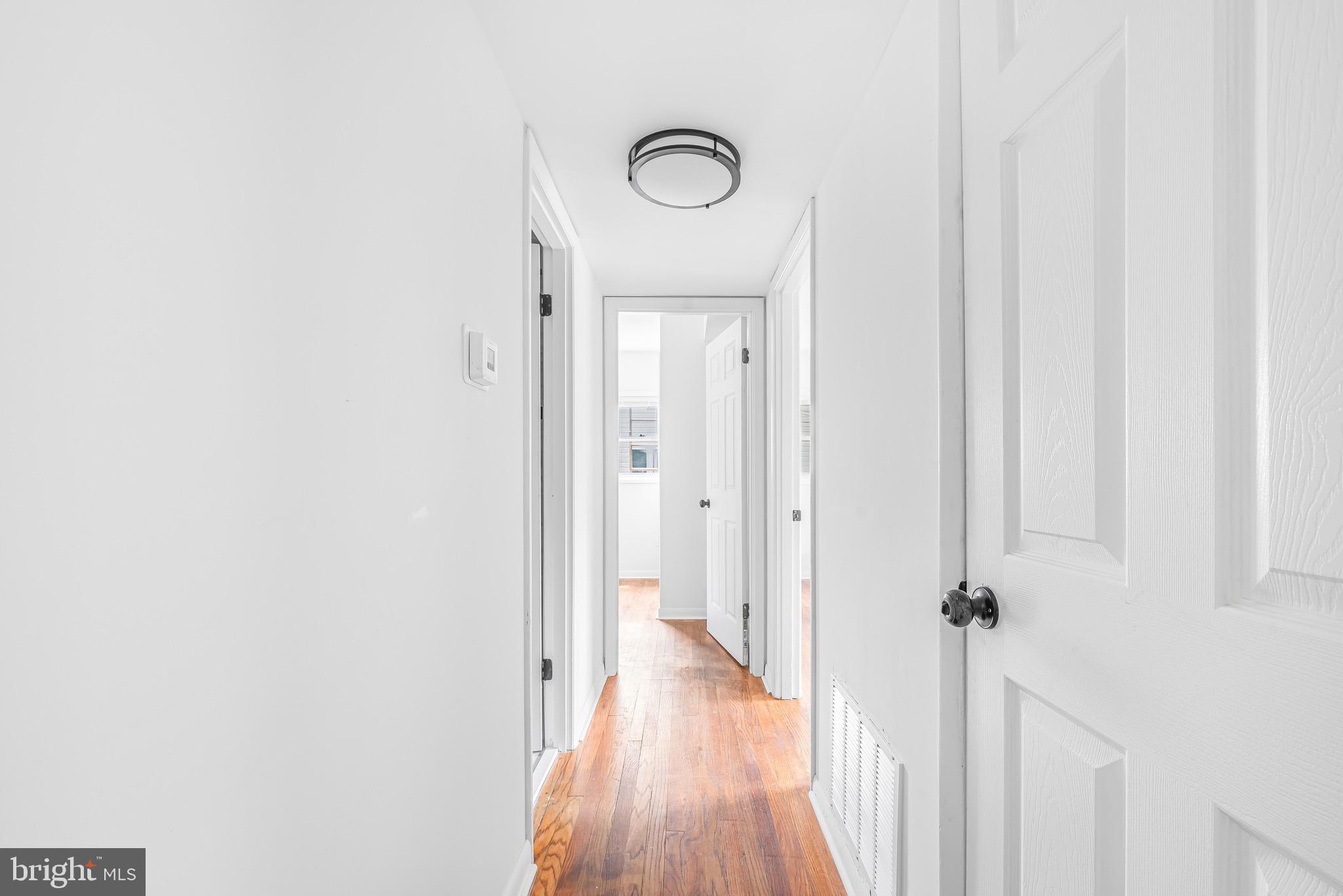 Real estate listing preview #12