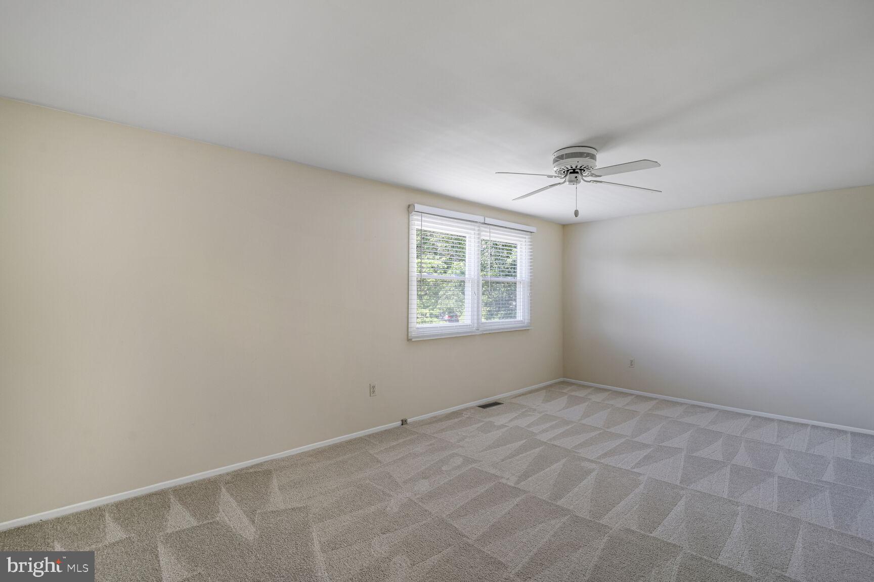 Real estate listing preview #23