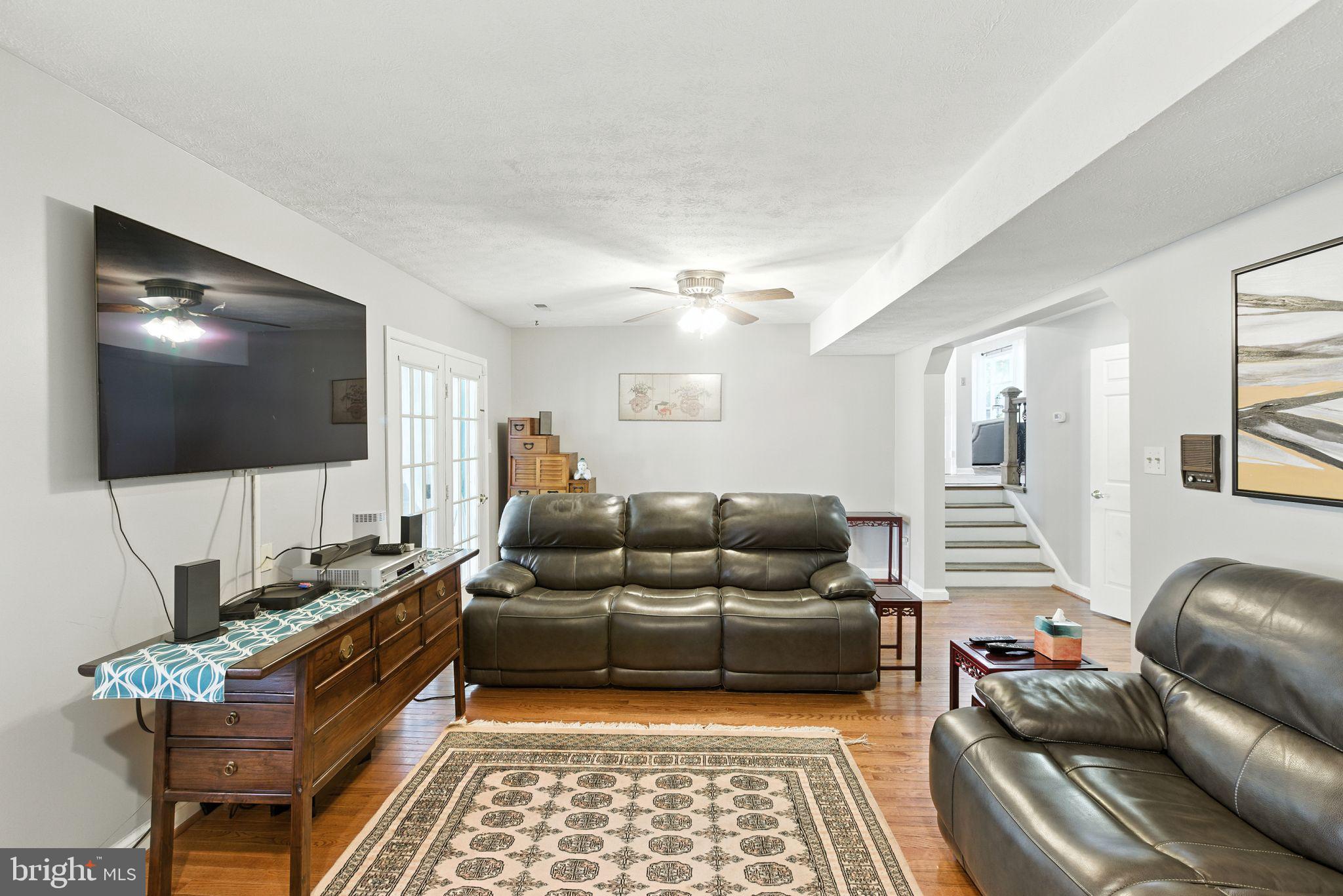 Real estate listing preview #18