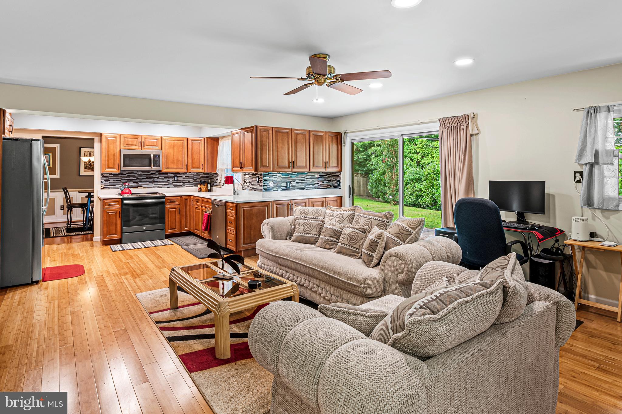 Real estate listing preview #14