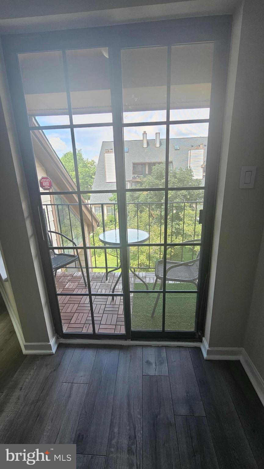 Real estate listing preview #9