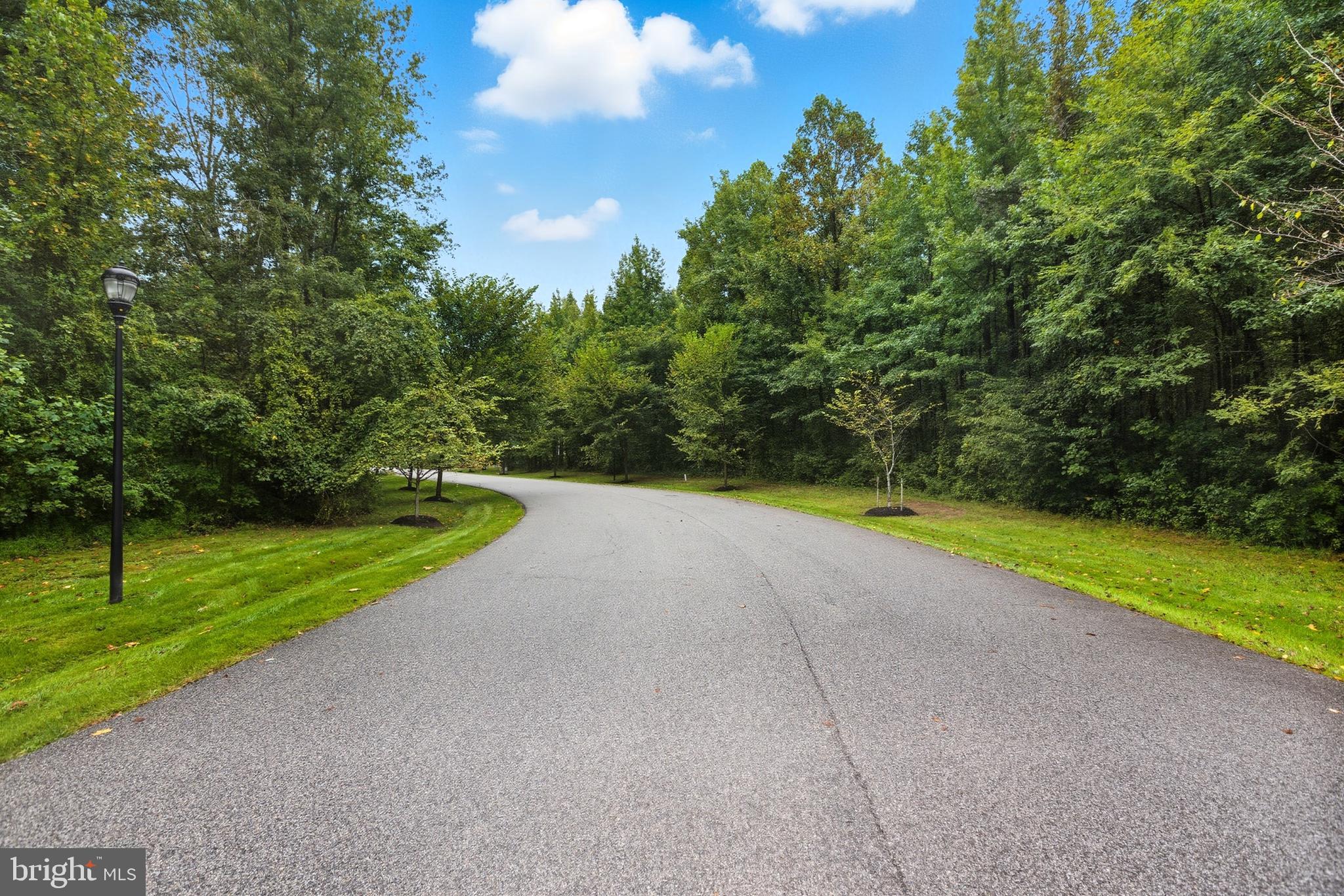 Real estate listing preview #7