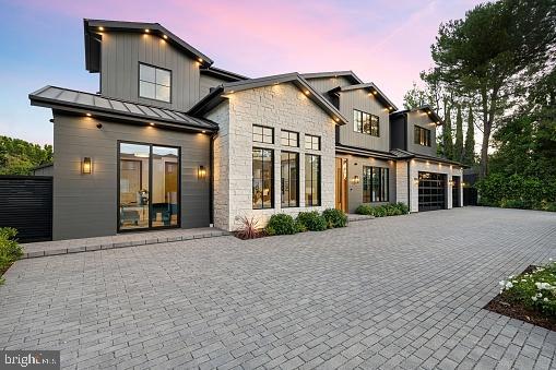 Real estate listing preview #3