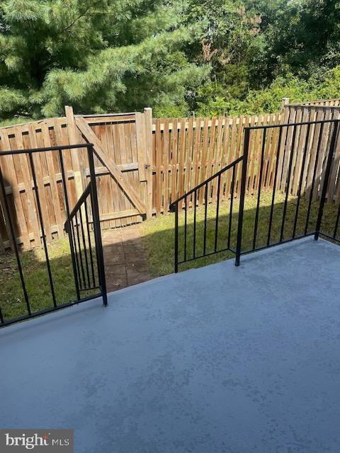 Real estate listing preview #18