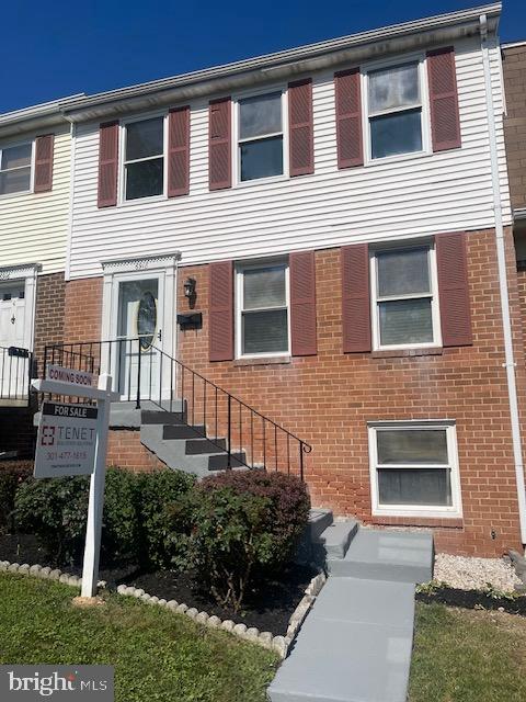 Real estate listing preview #2