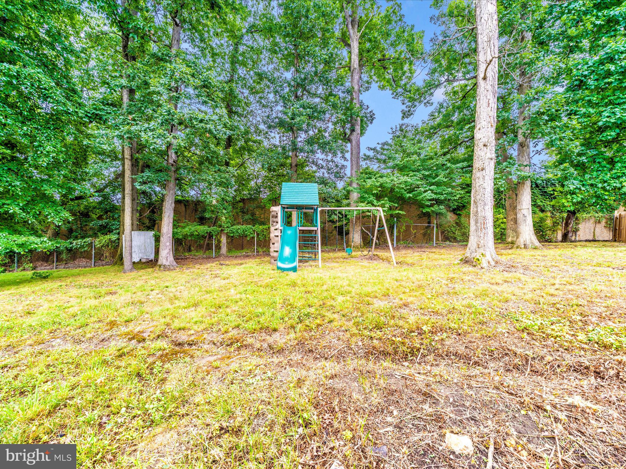 Real estate listing preview #48