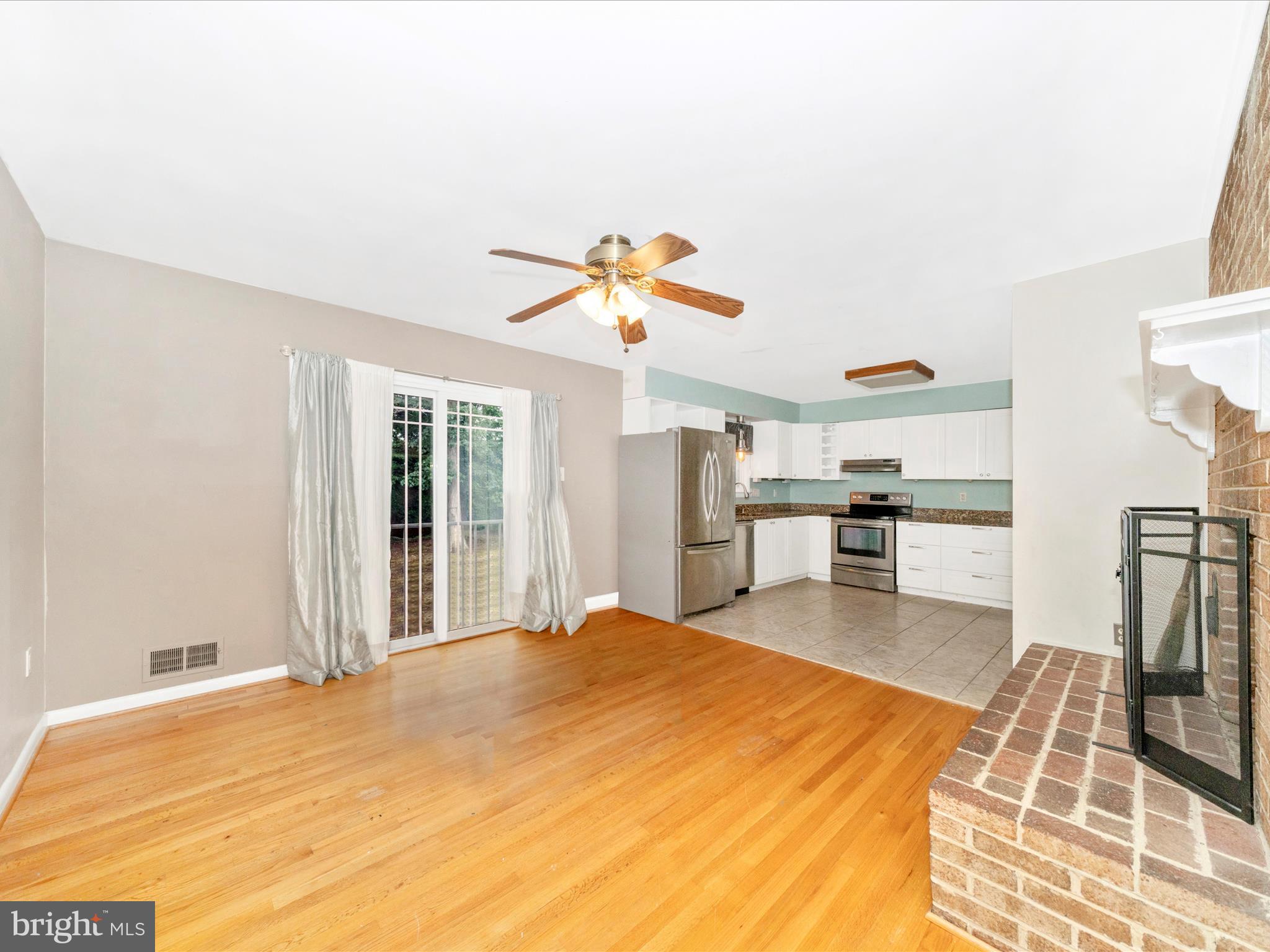 Real estate listing preview #19