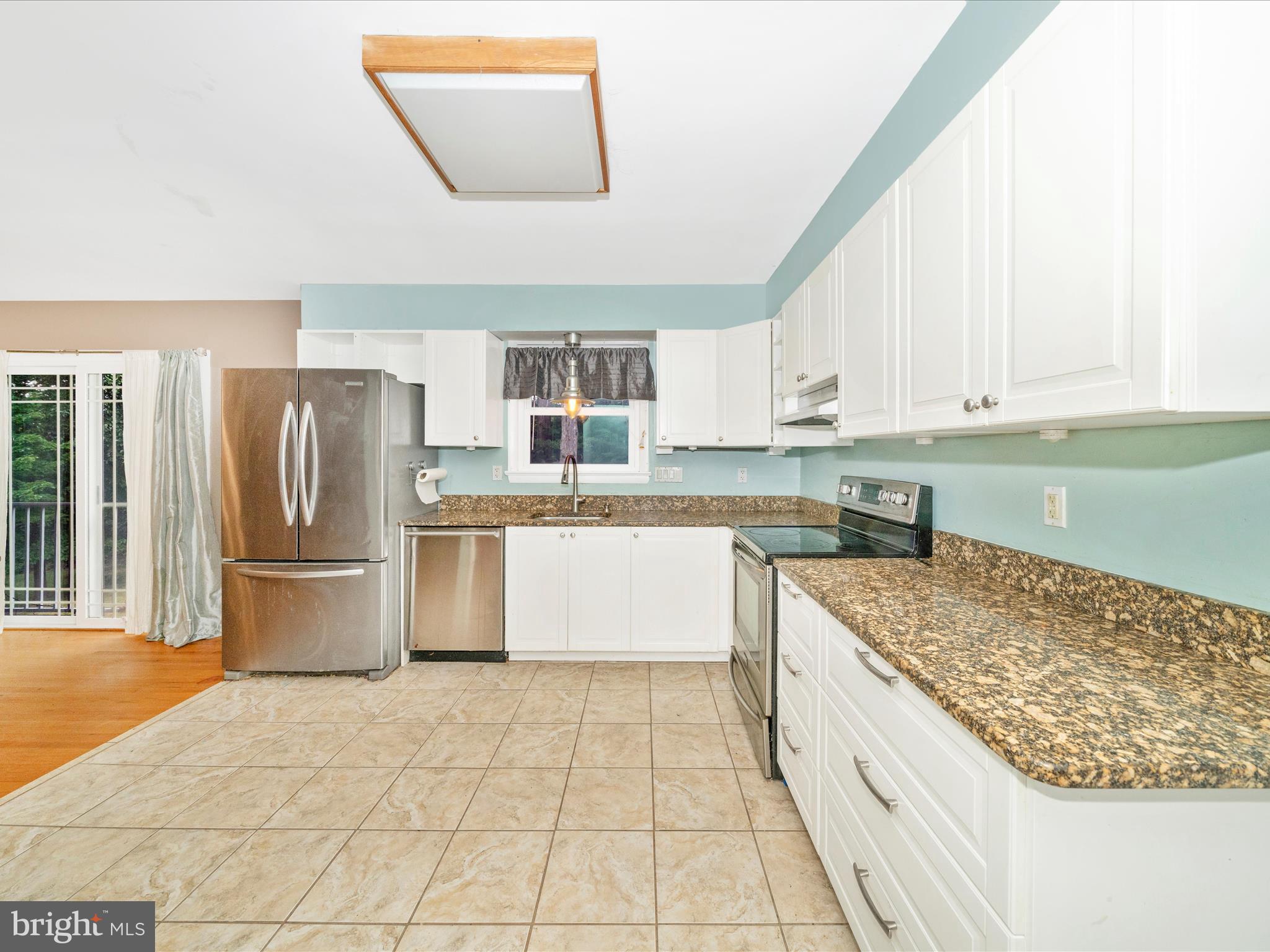 Real estate listing preview #17