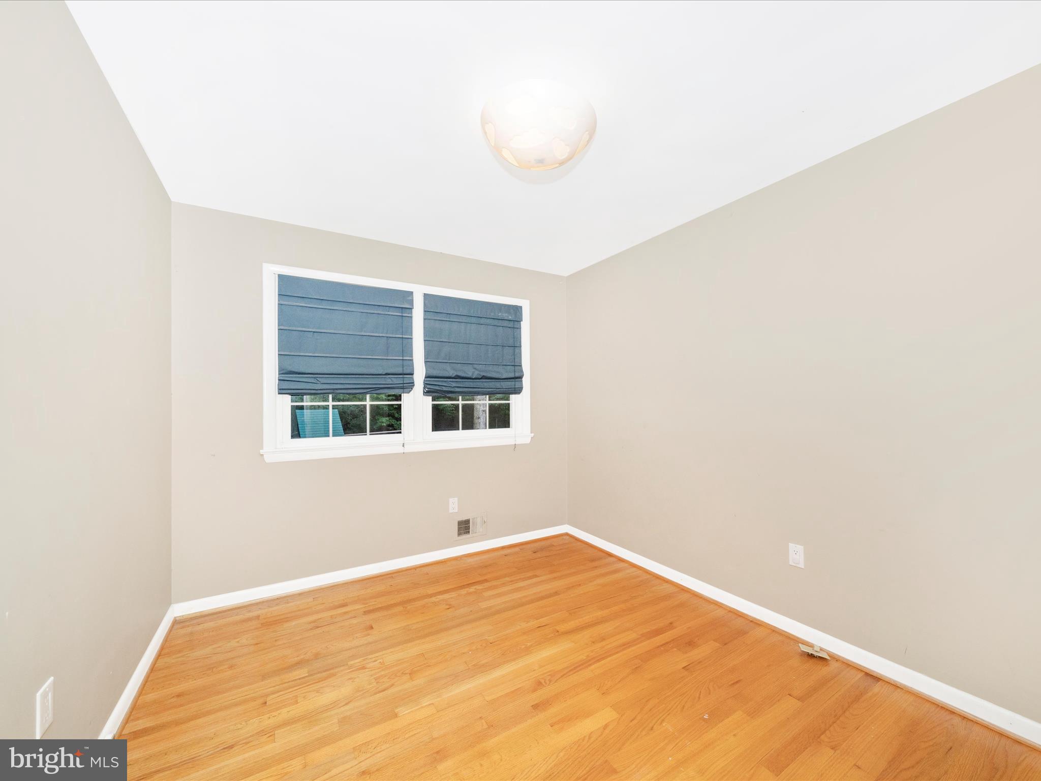 Real estate listing preview #34