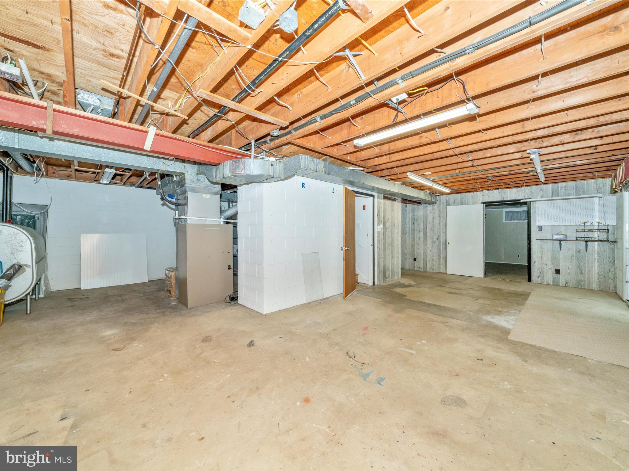 Real estate listing preview #38