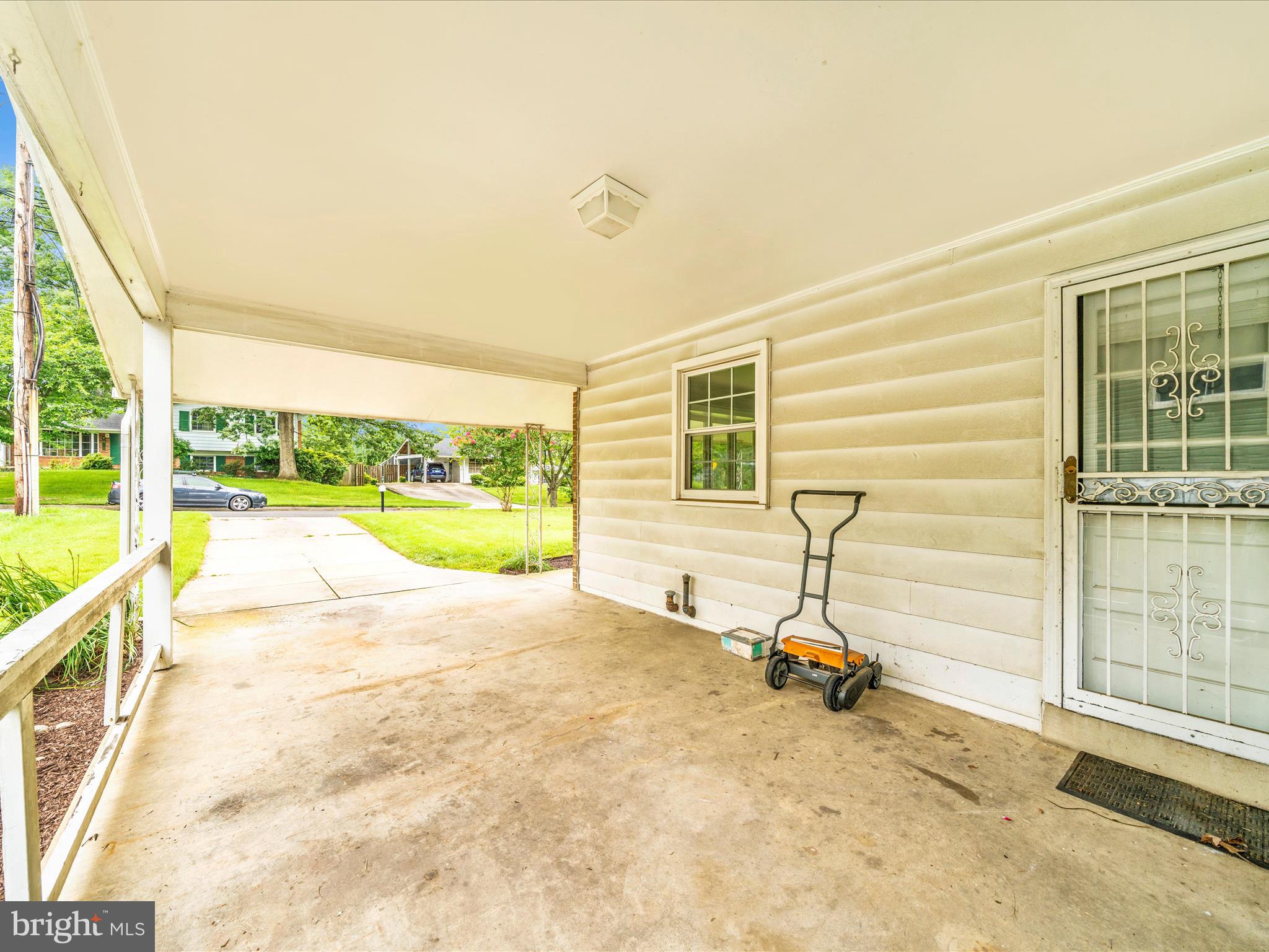 Real estate listing preview #57