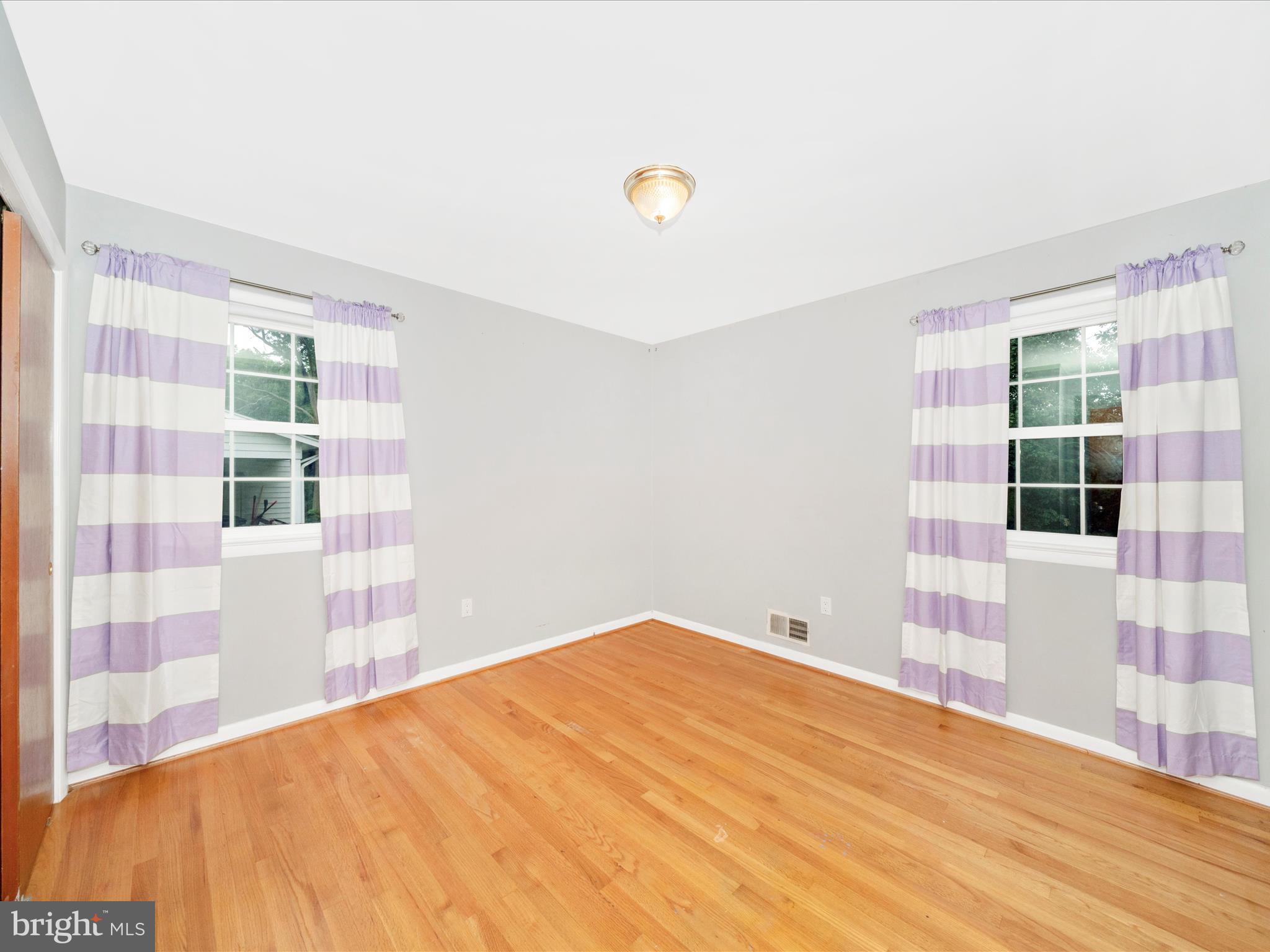 Real estate listing preview #30