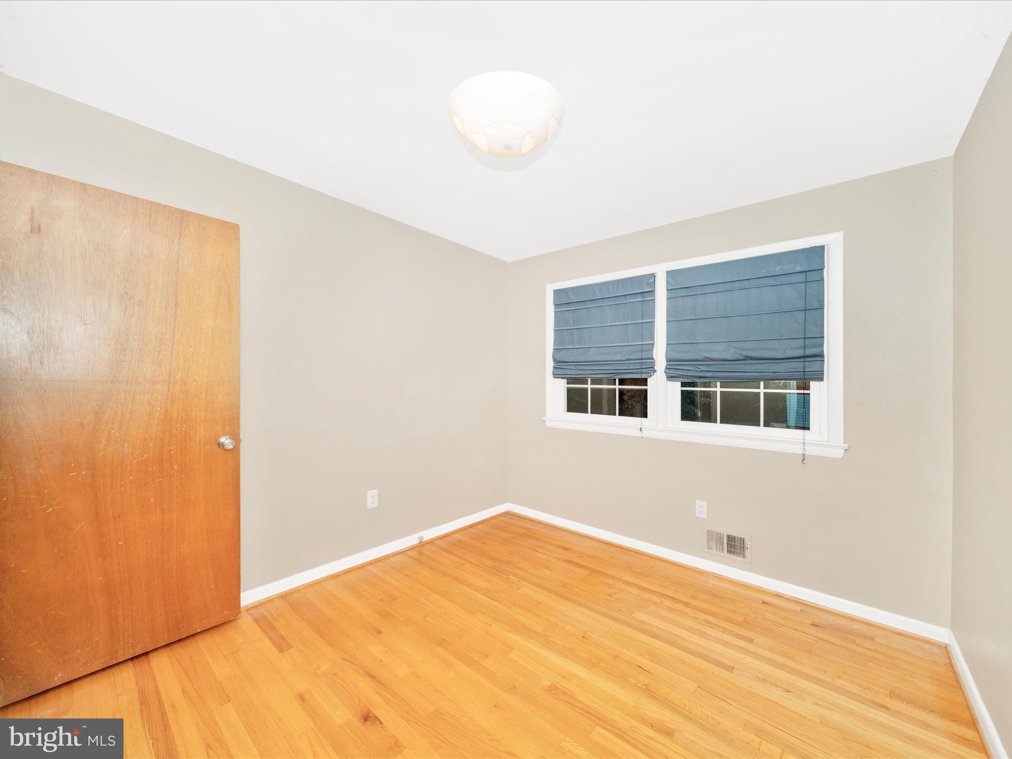 Real estate listing preview #35