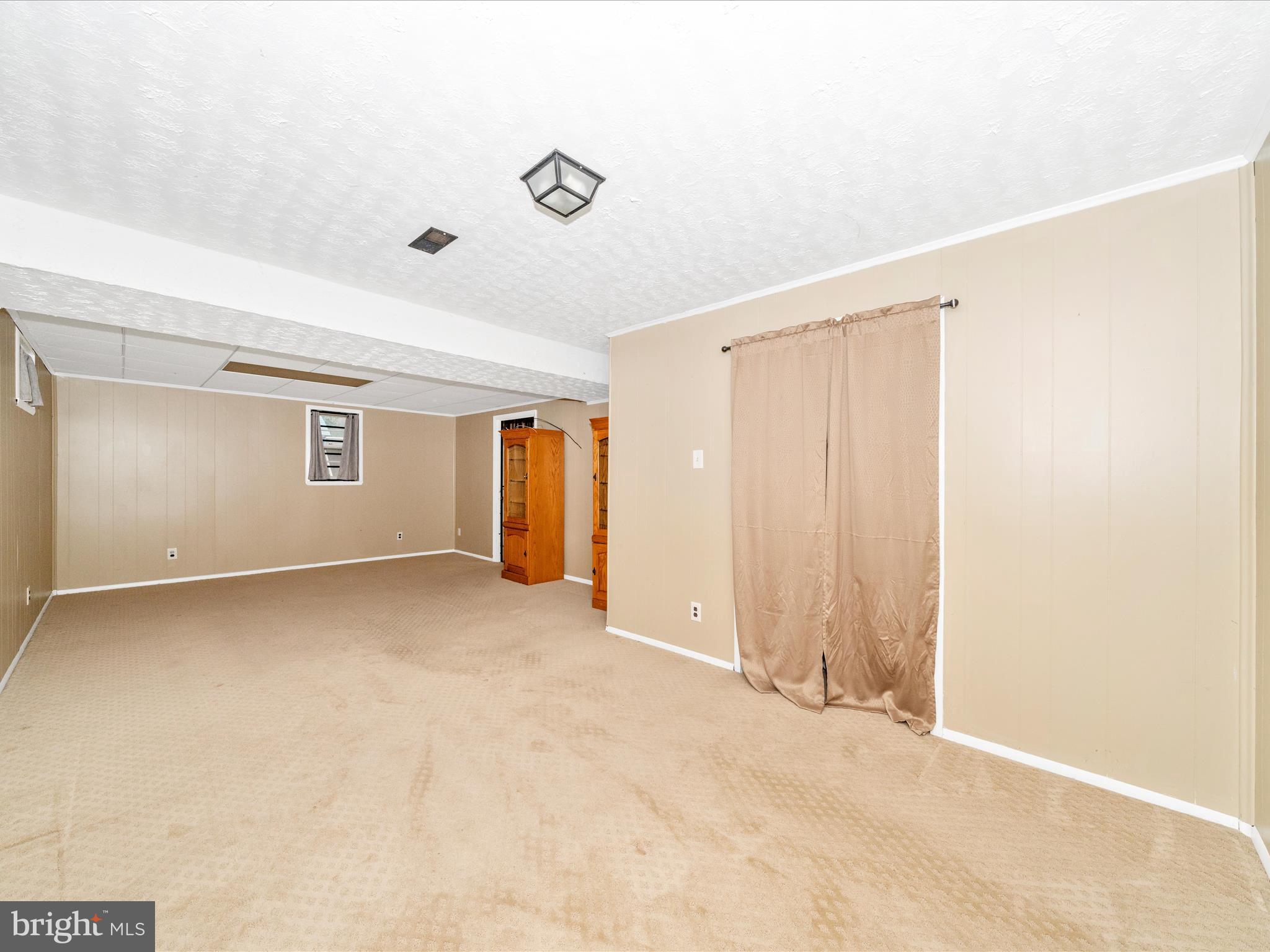 Real estate listing preview #42