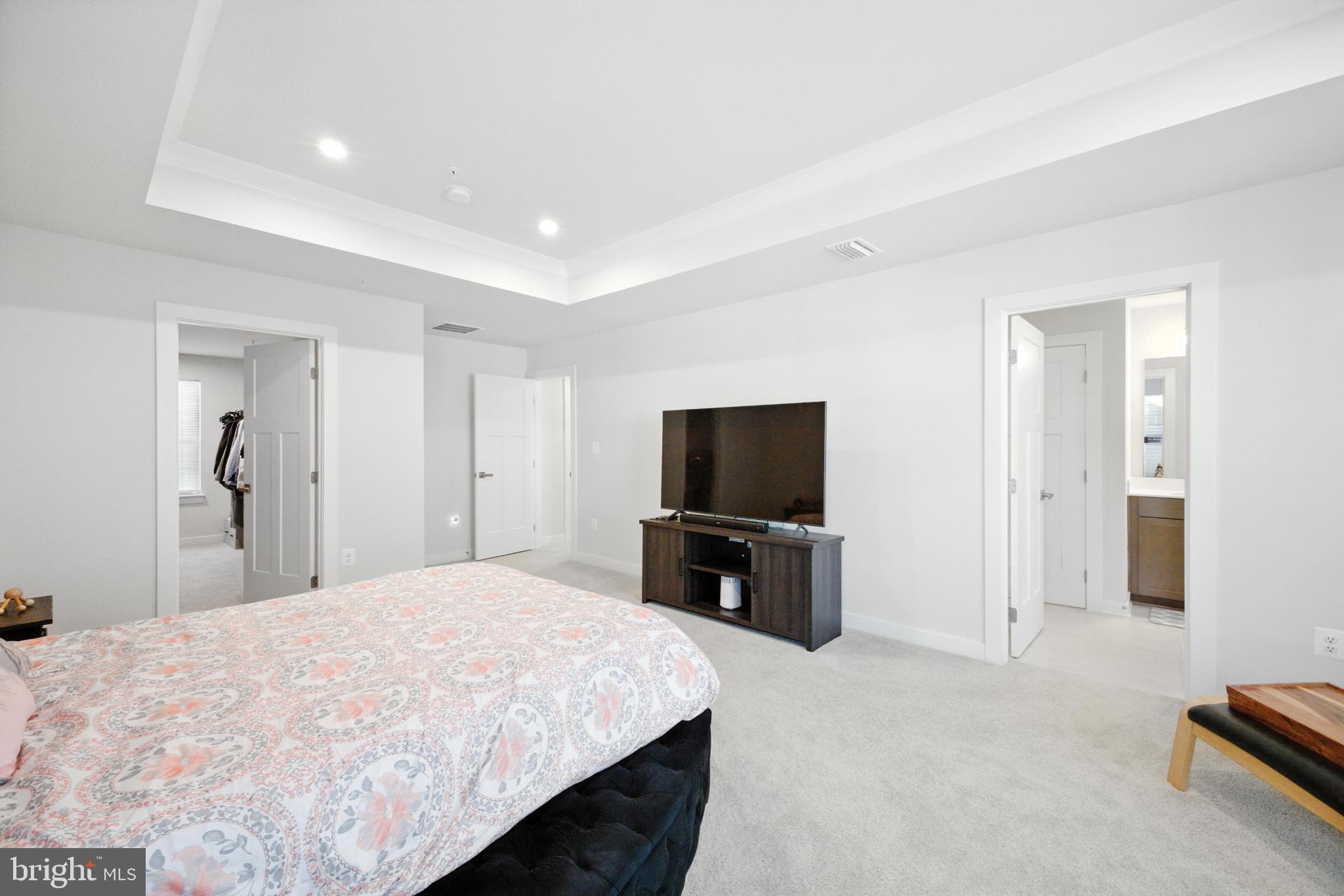 Real estate listing preview #17