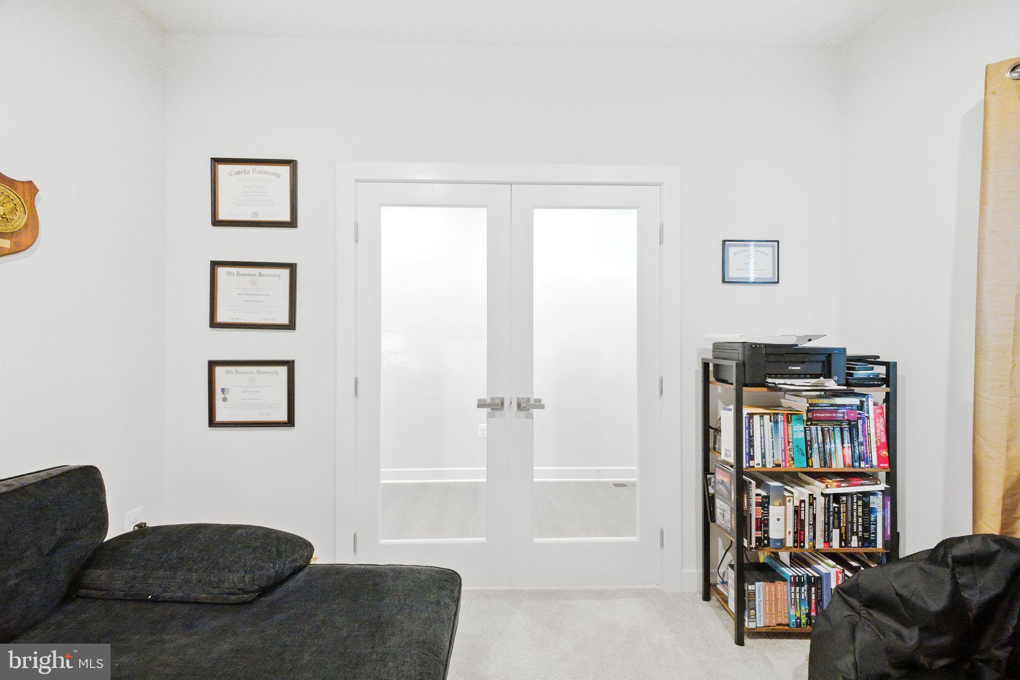 Real estate listing preview #14