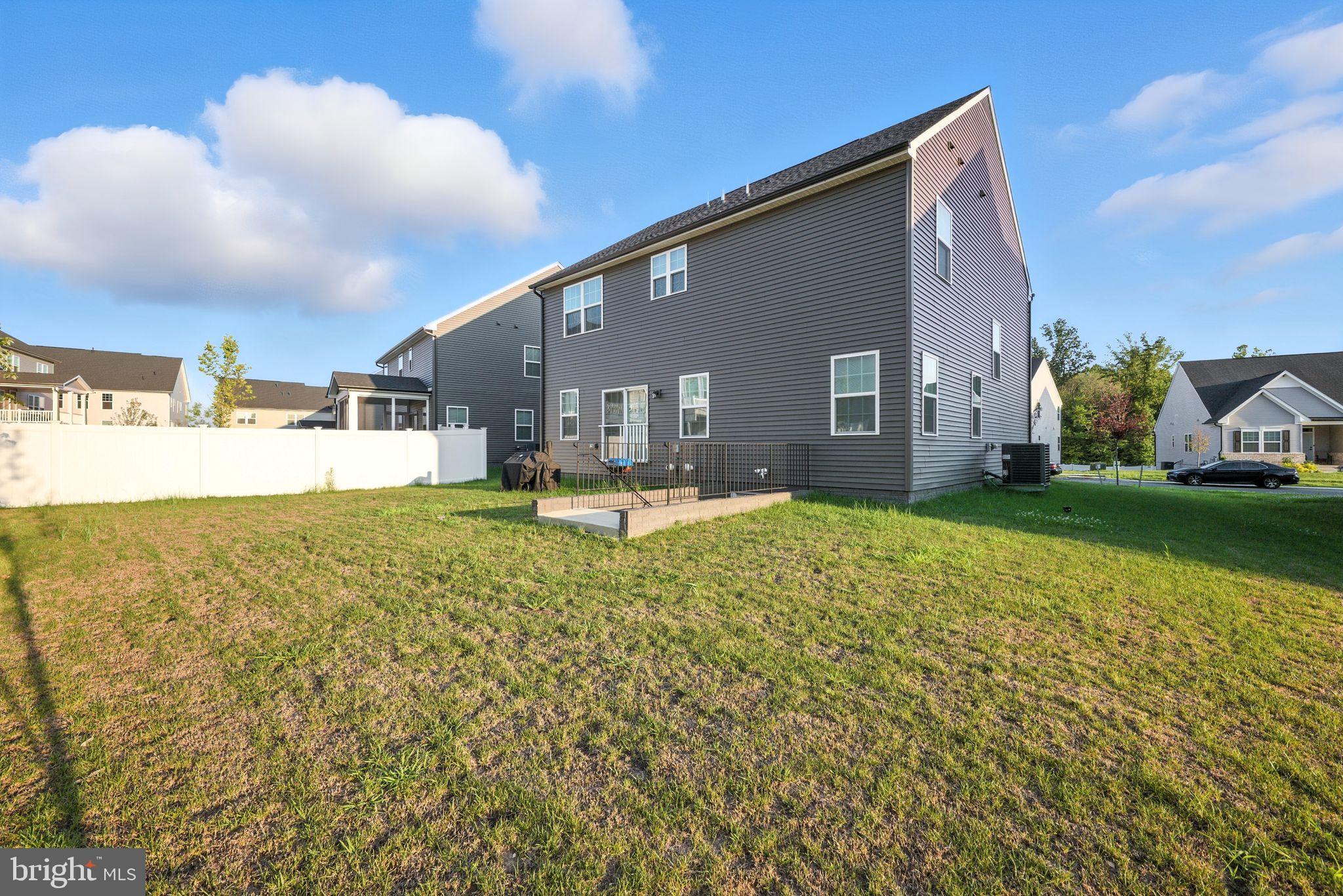 Real estate listing preview #29