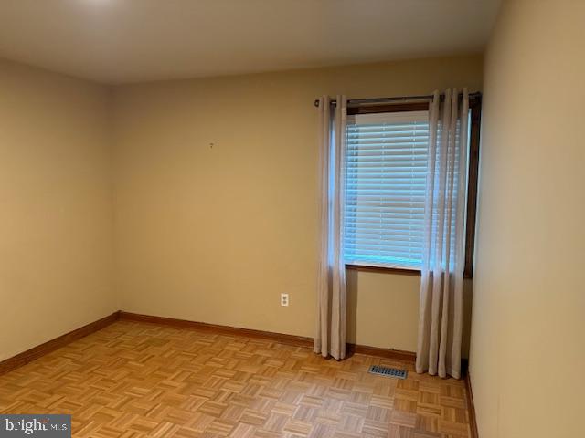 Real estate listing preview #48