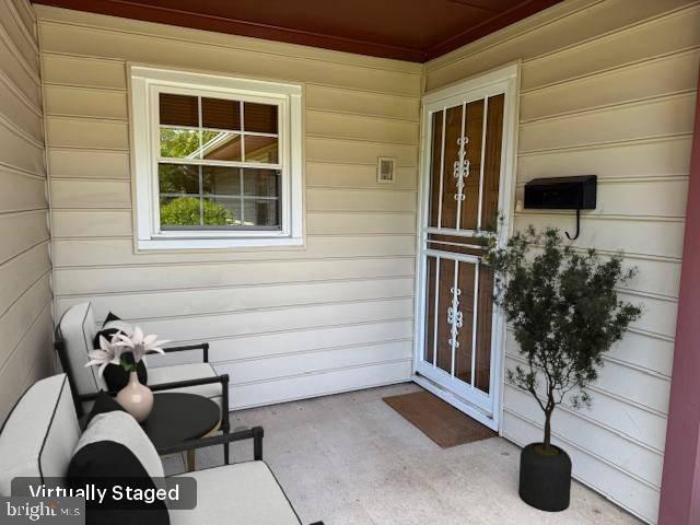 Real estate listing preview #4