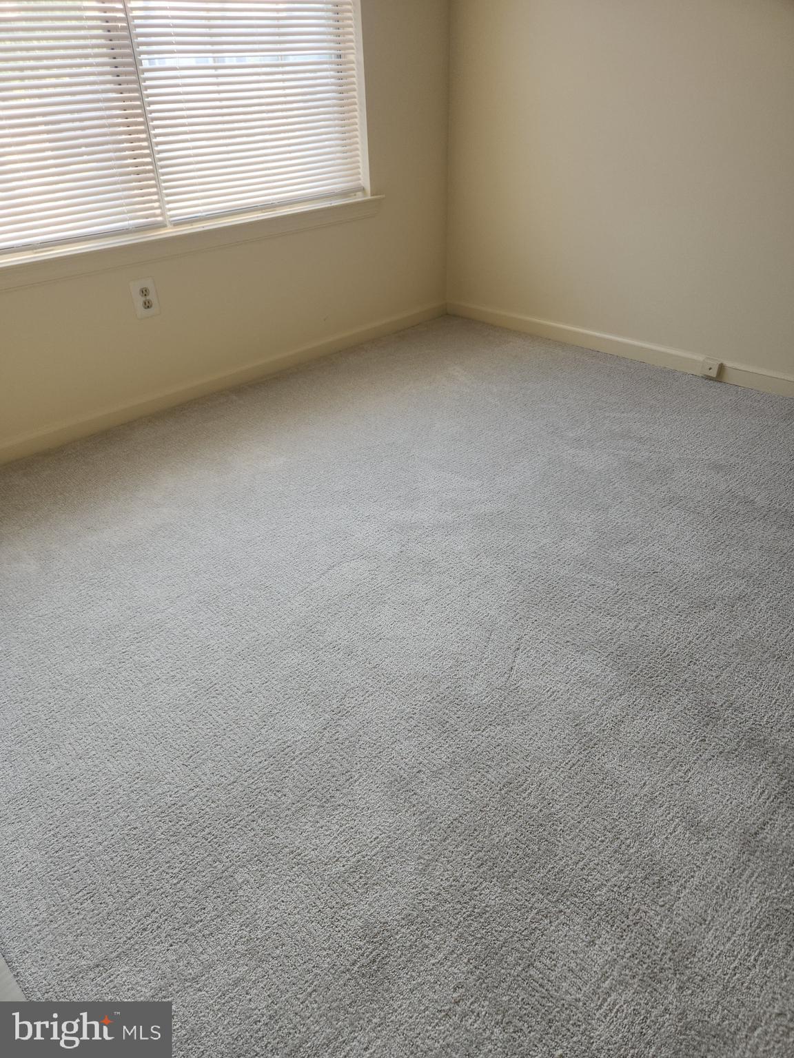 Real estate listing preview #13