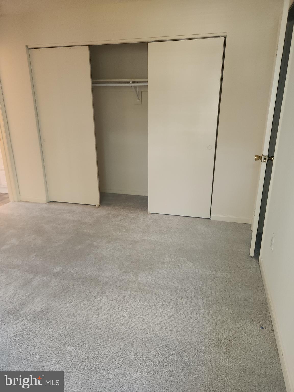 Real estate listing preview #10