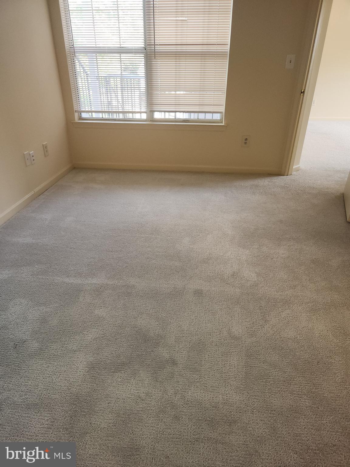 Real estate listing preview #11