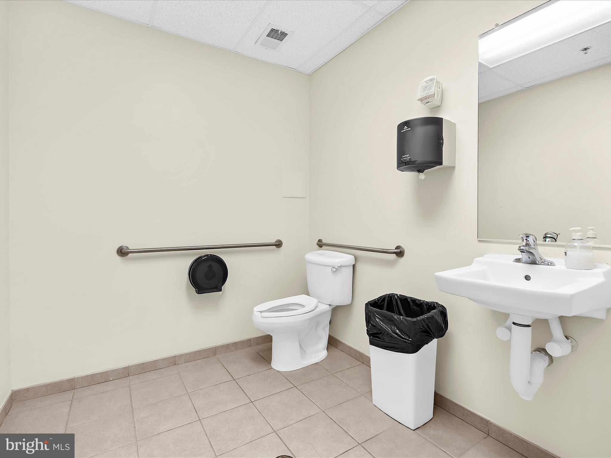 Real estate listing preview #26