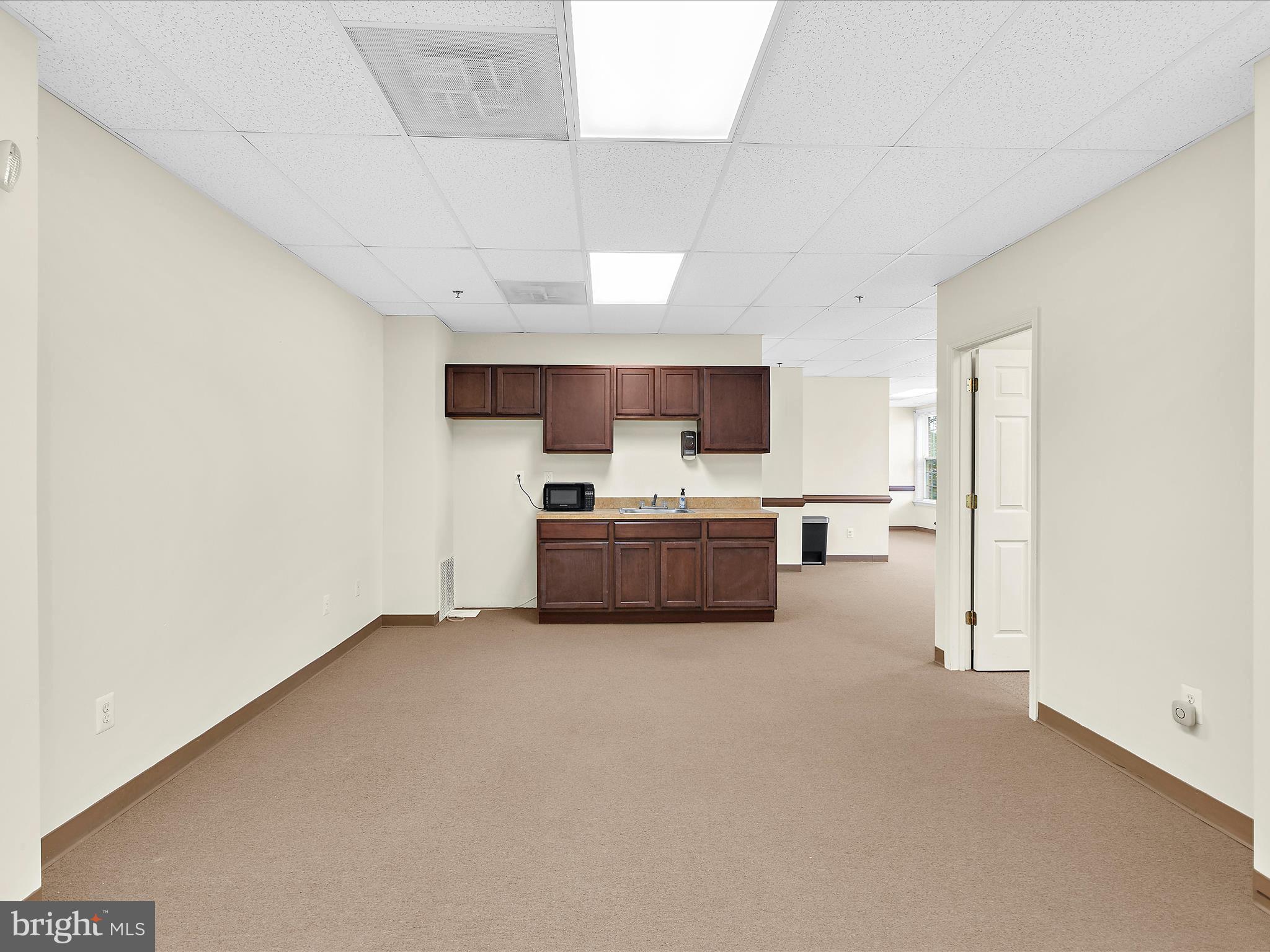 Real estate listing preview #15