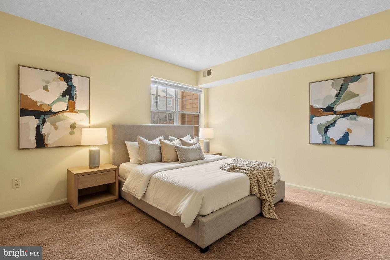 Real estate listing preview #14