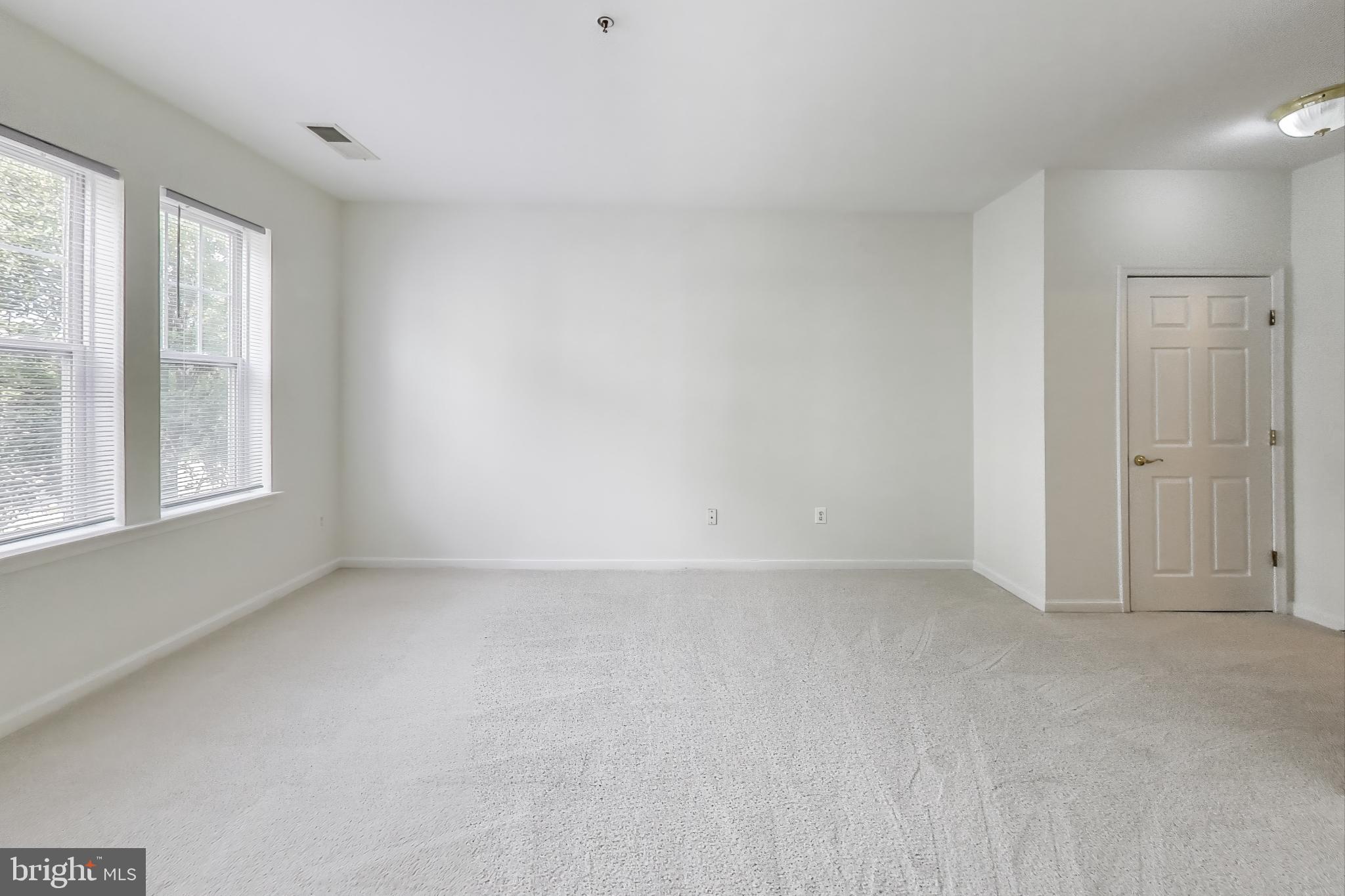 Real estate listing preview #17