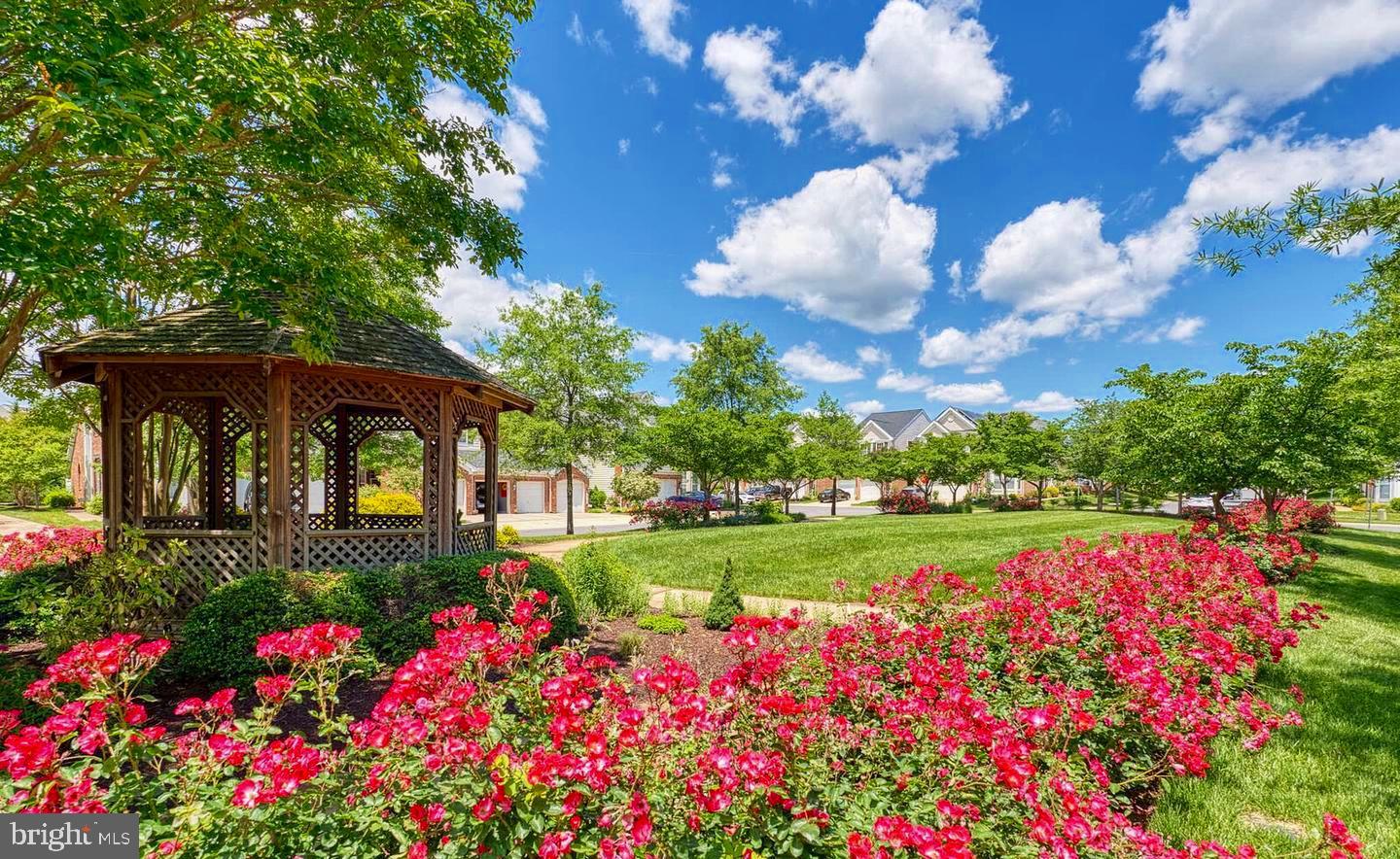 Real estate listing preview #34