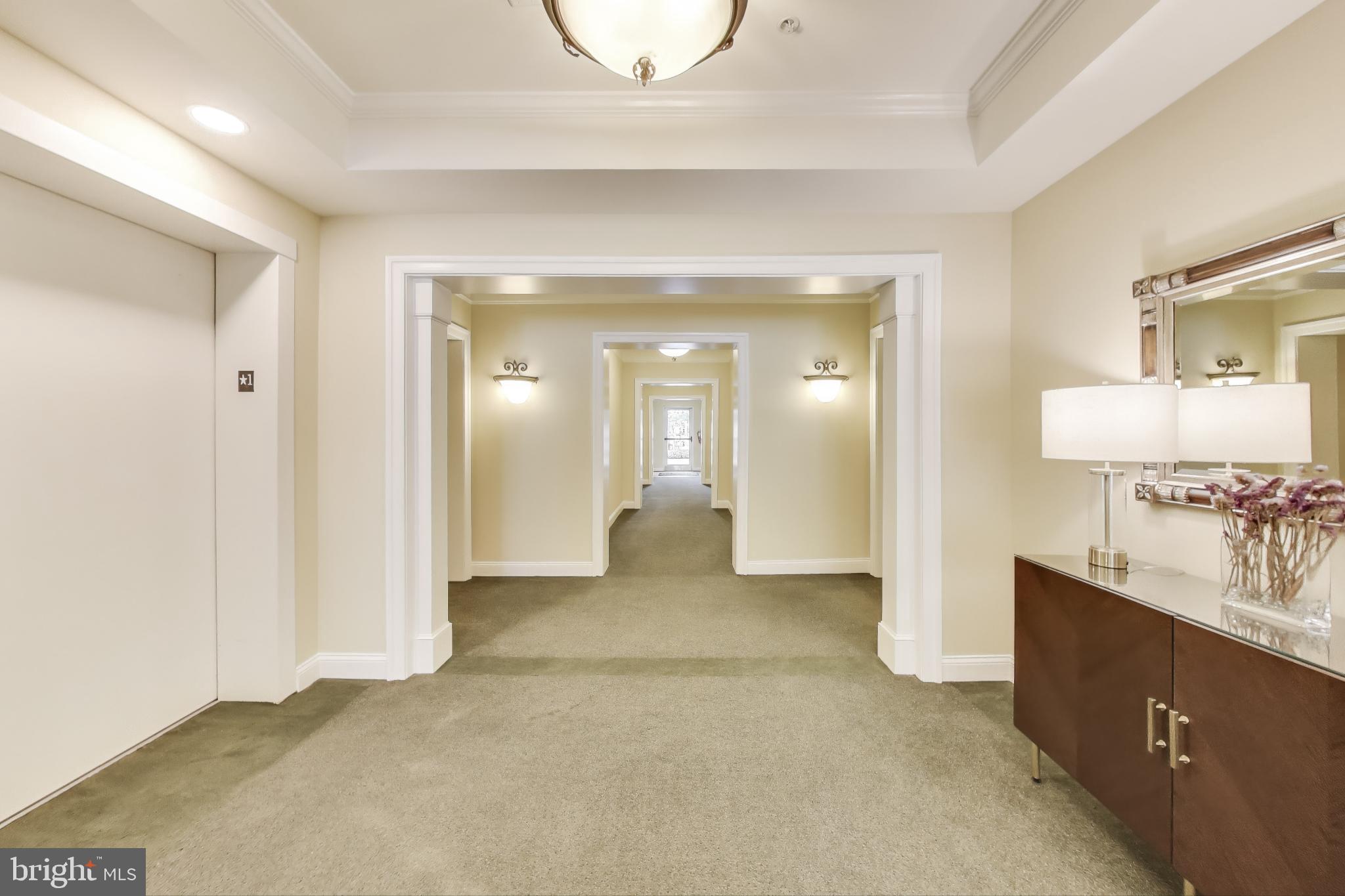 Real estate listing preview #6