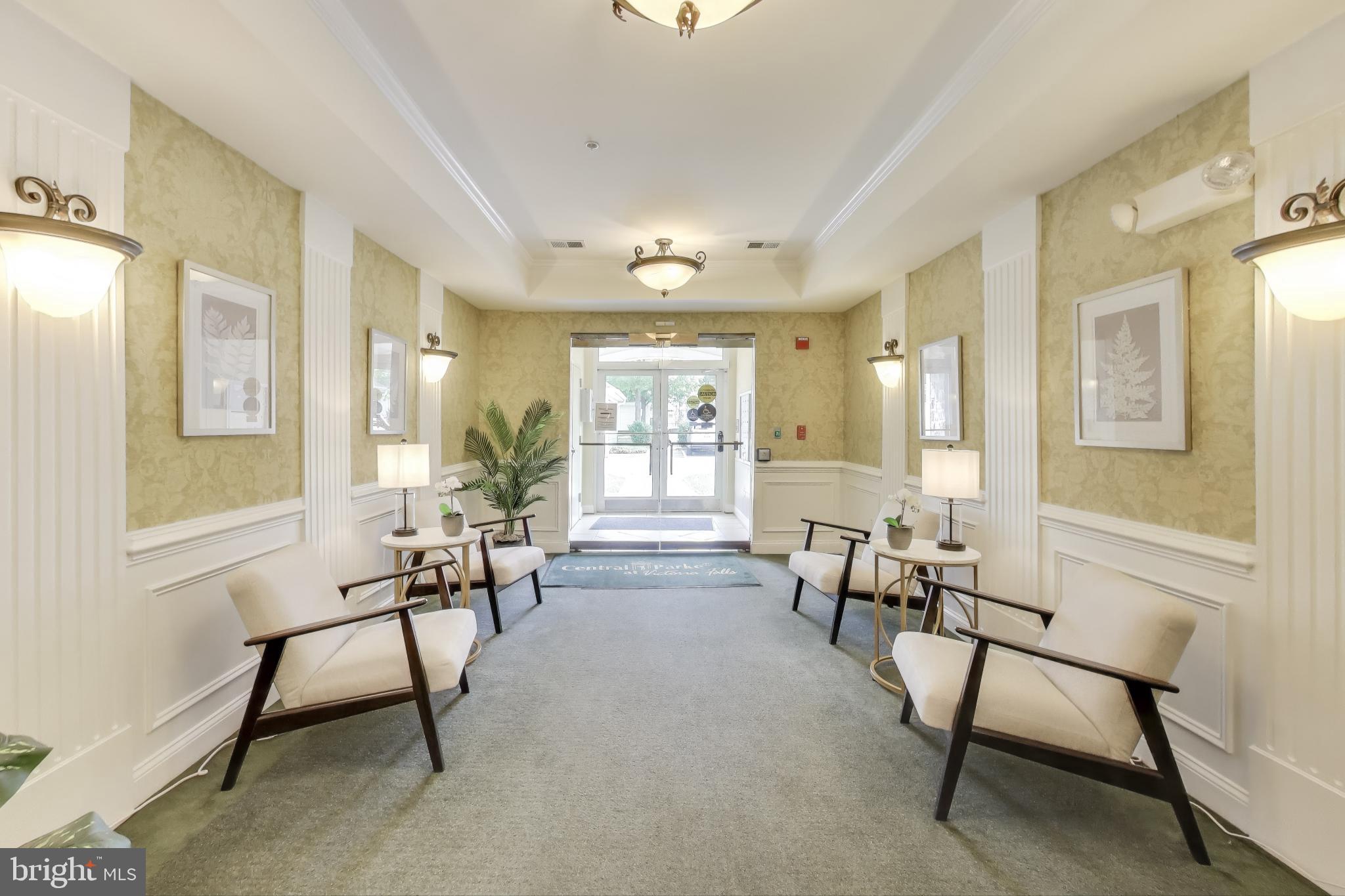 Real estate listing preview #5