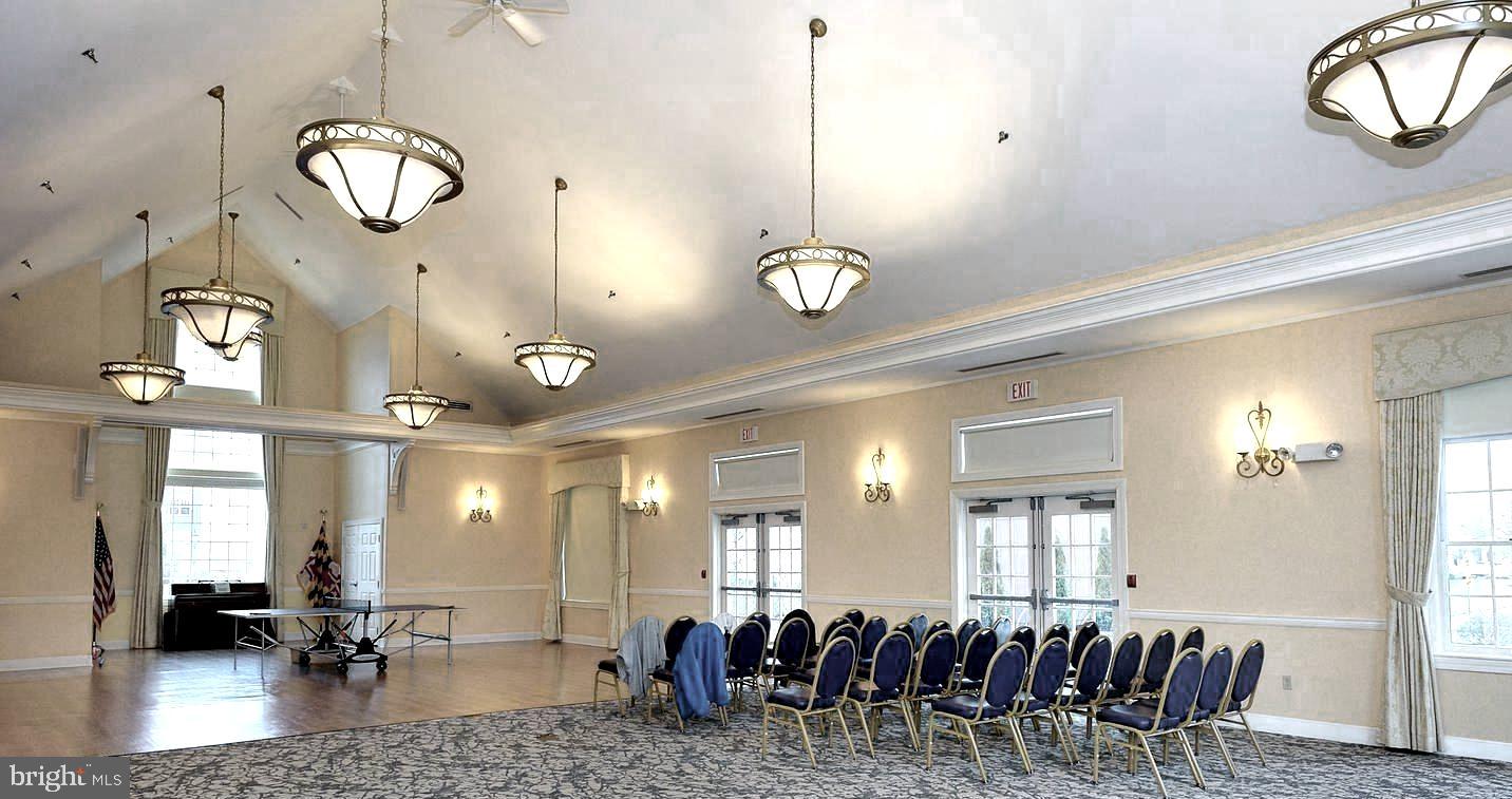 Real estate listing preview #37