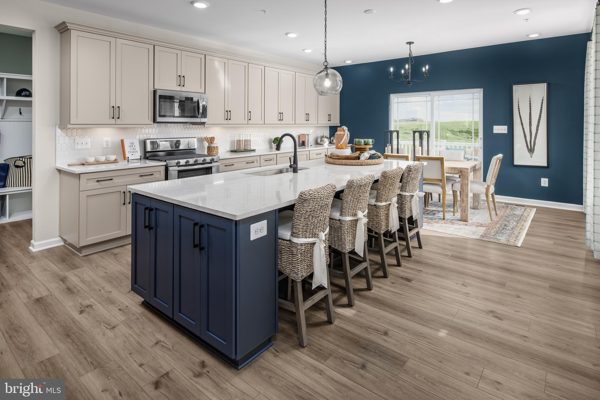 Real estate listing preview #3