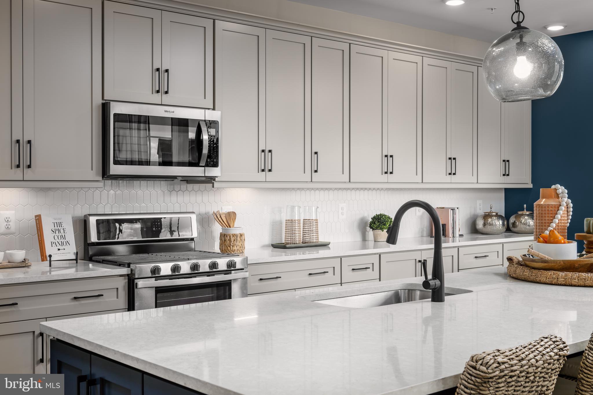 Real estate listing preview #5