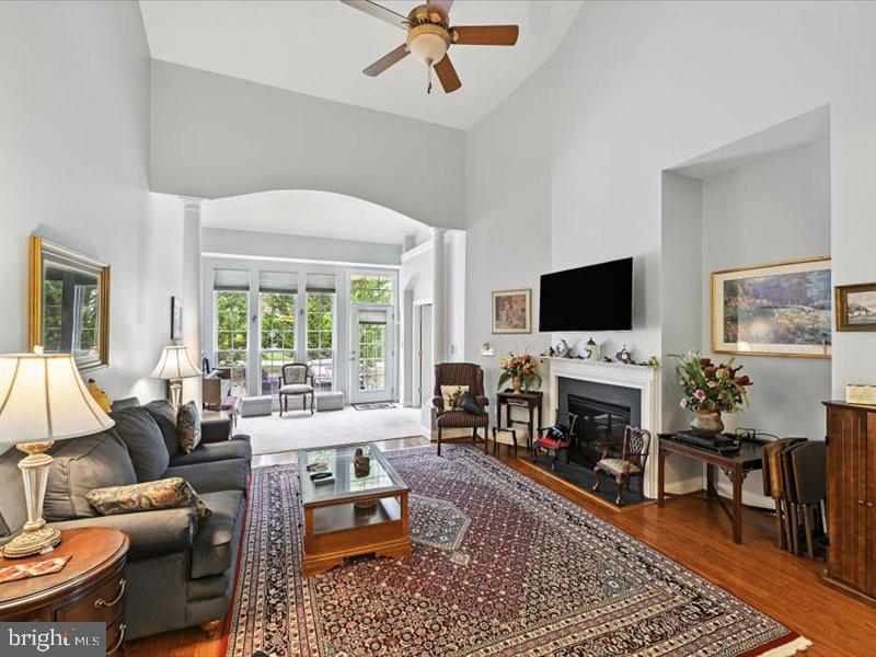 Real estate listing preview #7