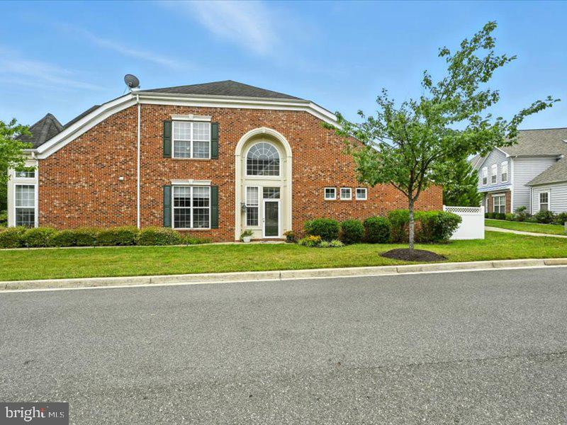 Real estate listing preview #3