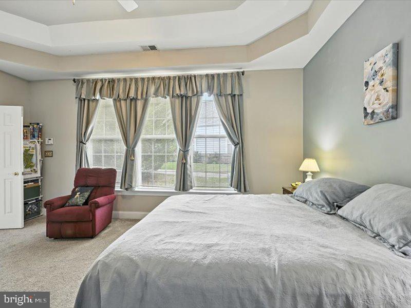 Real estate listing preview #16